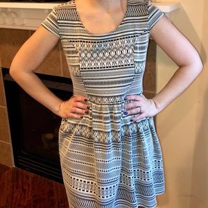 White and black fitted dress